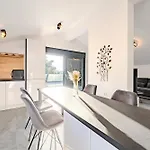 Family-friendly With Swimming Pool - Kozjak, - 22971 * Vir