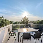 Family-friendly With Swimming Pool - Kozjak, - 22971 Apartman