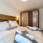 Family-friendly With Swimming Pool - Kozjak, - 22971 Apartman *