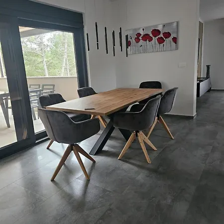 Family-friendly With Swimming Pool - Kozjak, - 22971