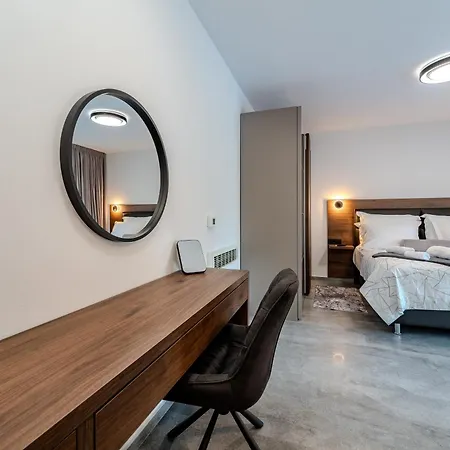 Family-friendly With Swimming Pool - Kozjak, - 22971 Vir