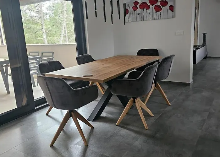 Family-friendly With Swimming Pool - Kozjak, - 22971