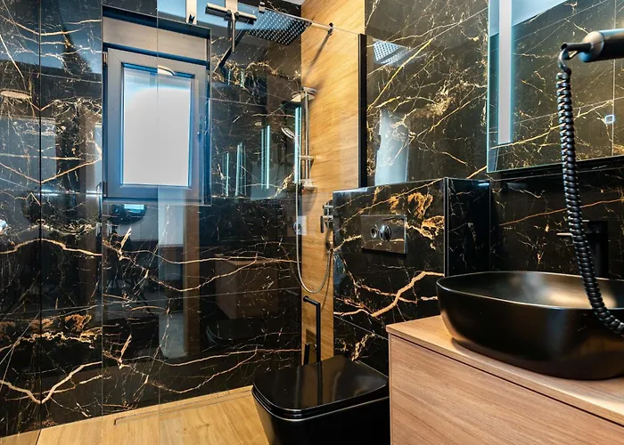 Апартаменты Family-friendly With Swimming Pool - Kozjak, - 22971